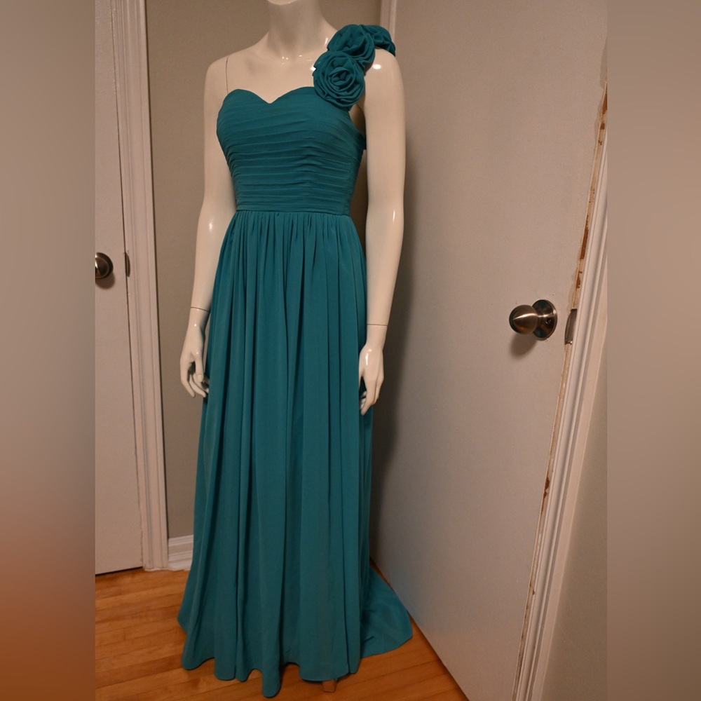 Teal one shoulder bridesmaid dress size 6